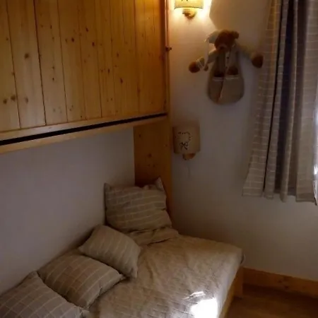 Spacieux Duplex Meribel Mottaret Avec Parking Et Balcons Ouest Апартаменты *